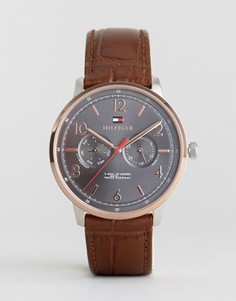 Часы с коричневым кожаным ремешком Tommy Hilfiger 1791357 - Коричневый