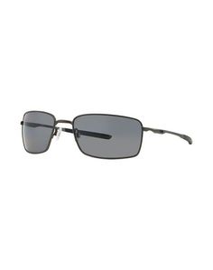 Солнечные очки Oakley
