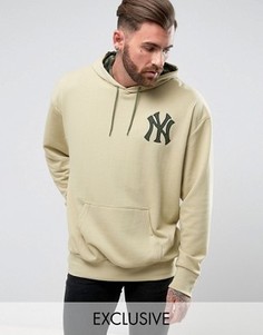 Свободный худи Majestic Yankees эксклюзивно для ASOS - Stone