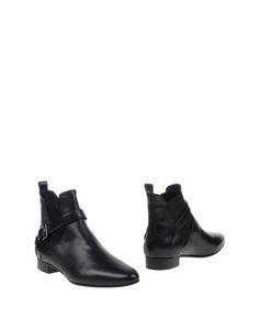 Полусапоги и высокие ботинки MIU MIU
