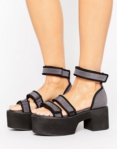 Массивные сандалии ASOS TAKE CONTROL - Серый