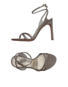 Сандалии Stuart Weitzman