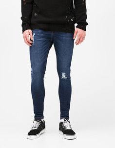 Джинсы суперскинни с эффектом потертости Bershka