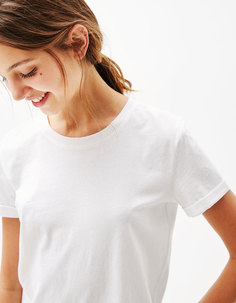 Футболка из хлопка с отворотами на рукавах Bershka
