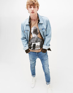 Футболка „back side boy“ Bershka