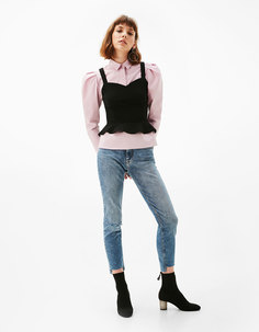 Топ-корсет из текстурированной ткани Bershka