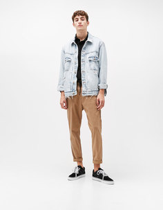 Облегающие брюки с молнией Bershka