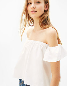 Блуза из поплина с открытыми плечами Bershka