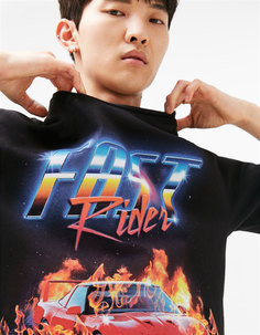Футболка &#39;car & fire&#39; Bershka