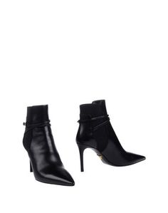 Полусапоги и высокие ботинки Prada
