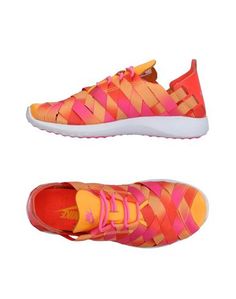 Низкие кеды и кроссовки Nike