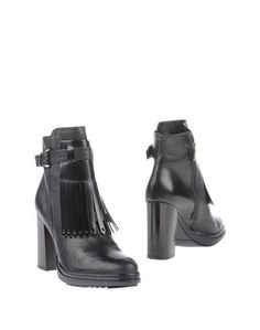 Полусапоги и высокие ботинки Peperosa