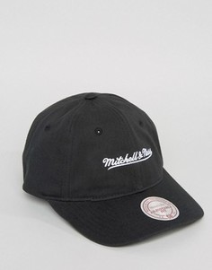 Кепка с регулируемой застежкой Mitchell & Ness Chukker - Черный