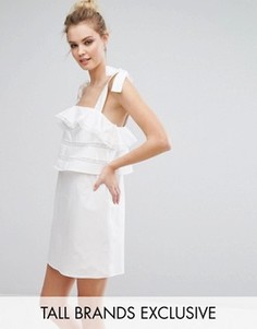 Платье на тонких бретельках-завязках с оборками Fashion Union Tall - Белый