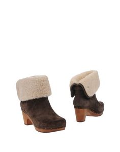 Полусапоги и высокие ботинки Ugg