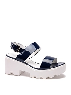 Босоножки Enjoin