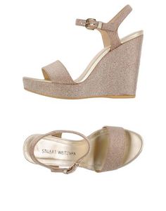 Сандалии Stuart Weitzman