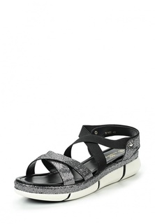 Сандалии Clowse