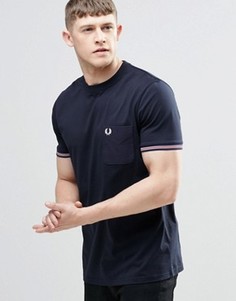 Темно-синяя футболка с карманом и кантом на манжетах Fred Perry - Темно-синий