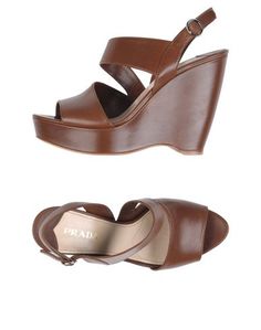 Сандалии Prada
