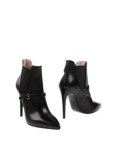 Полусапоги и высокие ботинки MIU MIU