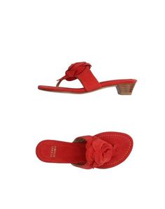 Вьетнамки Stuart Weitzman