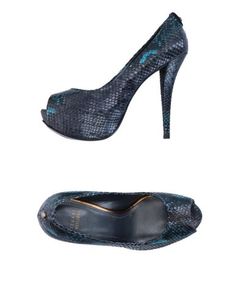 Туфли Stuart Weitzman