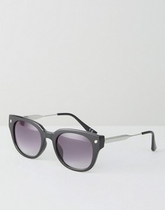 Черные солнцезащитные очки в cтиле ретро Jeepers Peepers - Черный
