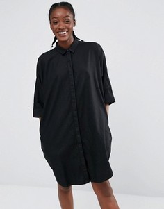 Джинсовое платье‑рубашка в стиле oversize Monki - Черный