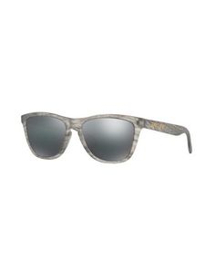 Солнечные очки Oakley