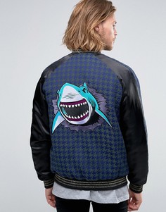 Куртка в ломаную клетку с вышивкой акулы ASOS Souvenir - Черный
