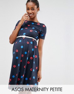 Короткое приталенное платье в горошек для беременных с поясом ASOS Maternity PETITE - Мульти