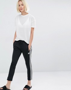 Брюки-сигареты с тремя полосками adidas Originals - Черный