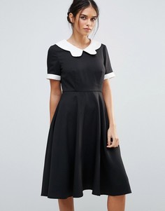 Короткое приталенное платье с контрастным воротником Amy Lynn - Черный