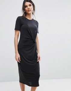 Трикотажное платье с перекрученным дизайном Selected - Черный