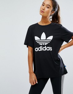 Oversize-футболка с трилистником adidas Originals Adicolour - Черный