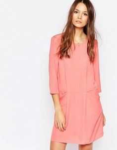 Цельнокройное платье с карманами и рукавами 3/4 Vero Moda - Розовый