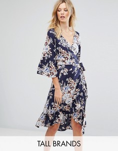 Платье с цветочным принтом и запахом Vero Moda Tall - Темно-синий