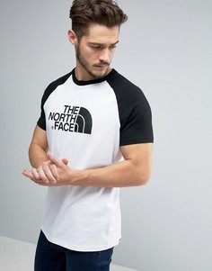 Черно-белая футболка с рукавами реглан и большим логотипом The North Face Easy - Белый