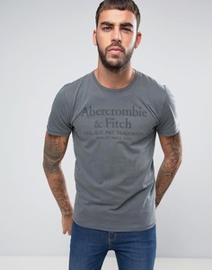 Серая обтягивающая футболка с однотонным принтом Abercrombie & Fitch - Кремовый