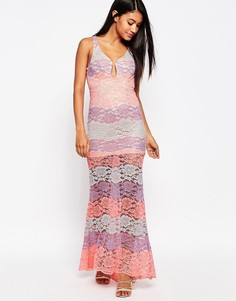 Кружевное платье макси с глубоким вырезом Love Triangle - Розовый