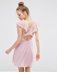 Платье мини с глубоким вырезом и оборками ASOS - Розовый