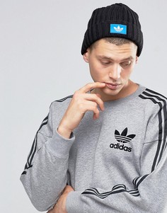 Черная шапка-бини с трилистником adidas Originals AY9308 - Черный