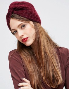 Пушистая шапка в рубчик с узлом ASOS - Красный