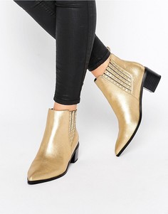 Ботинки челси металлик на каблуке с отделкой заклепками Office Amber - Золотой