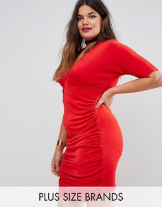 Облегающее платье со сборками Missguided Plus - Красный