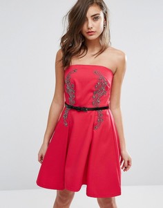 Приталенное платье бандо Little Mistress - Красный