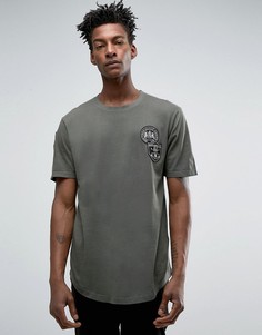 Длинная футболка с асимметричной кромкой и нашивками Only & Sons - Зеленый
