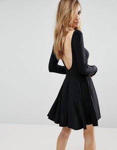 Короткое приталенное платье с вырезом на спине Club L - Черный