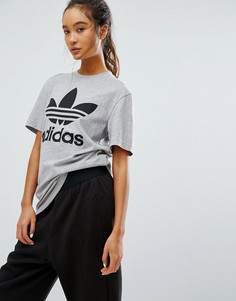 Серая футболка бойфренда с логотипом adidas Originals - Серый